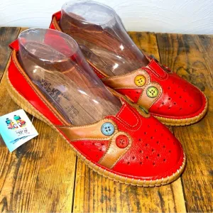Volks Walkers Red flats size US 8.5 EU 39 New W/Tags