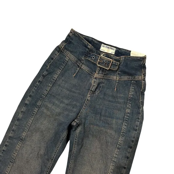 We The Free CRVY Dream State High Rise Straight Leg Jeans, Flashback Blue NWT