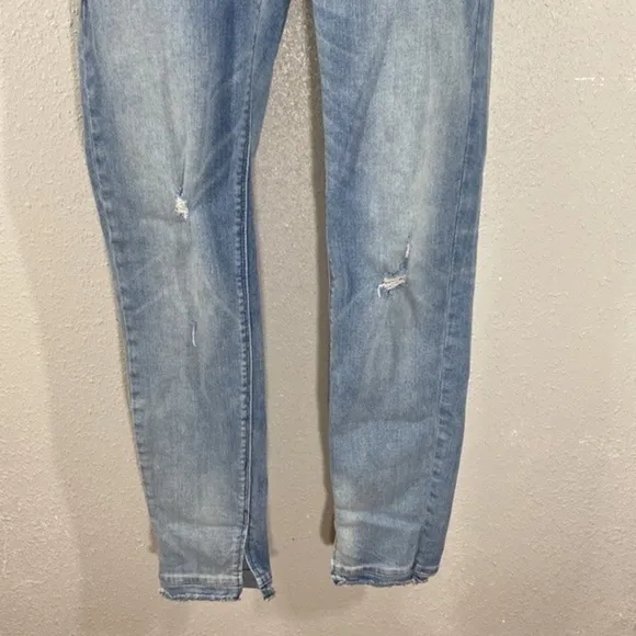WHBM Light Wash Distressed Skimmer Jeans