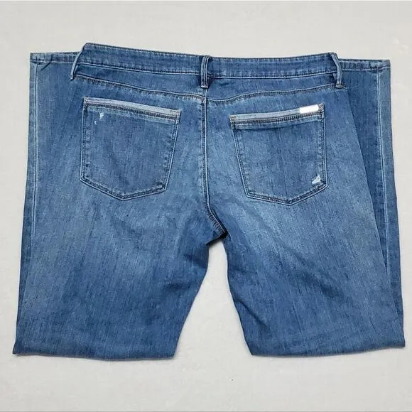 WHITE House Black Market Distructed Chain Girlfriend Jeans 8