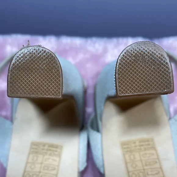 WhiteHouse BlackMarket Ankle Strap Sandals
