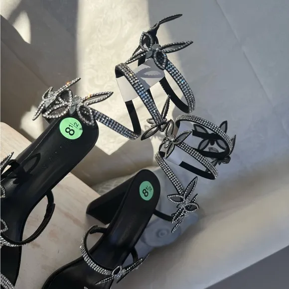 Wild Diva Lounge Butterfly Wrap Sandals - 8.5