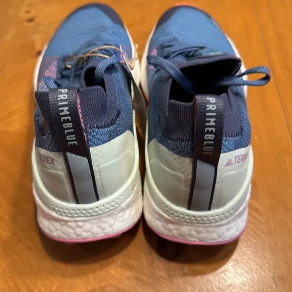 Women Adidas Terrex Two Ultra Boost Primeblue Trail Running Sneakers GX2251 Sz 7