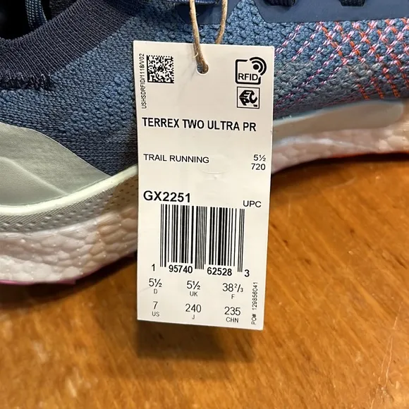 Women Adidas Terrex Two Ultra Boost Primeblue Trail Running Sneakers GX2251 Sz 7