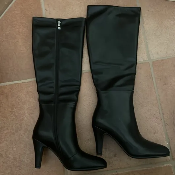 Women Stiletto High Heel Boots Round Toe Knee High Side Zipper Leather 3” Heel