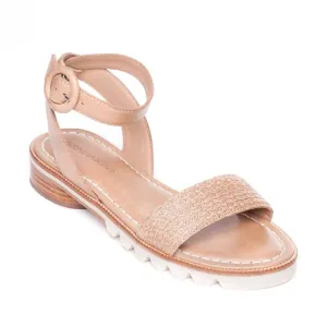 Women’s BERNARDO Alexis leather raffia ankle strap sandals. Size 8.5