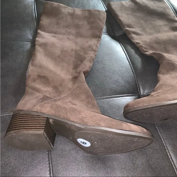Women's BOOTS MADDEN GIRL - BROWN Suede Knee High Size 9