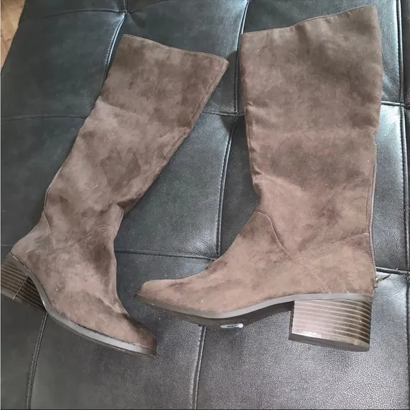 Women's BOOTS MADDEN GIRL - BROWN Suede Knee High Size 9