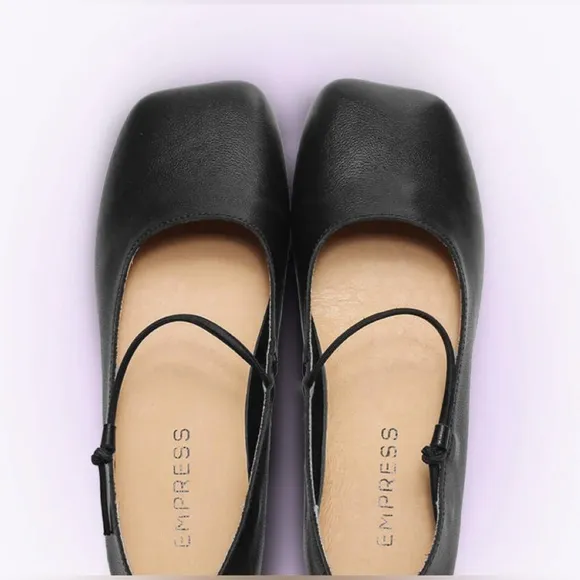 Women's Empress Square Toe Flat Leather BLACK Sz 41 EU (10 US) NWOT Wide Leg