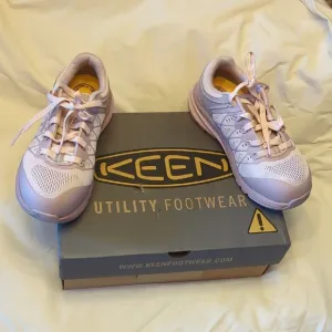 Womens Keen Vista Energy Utility Pink 🩷Sneakers size 5.5
