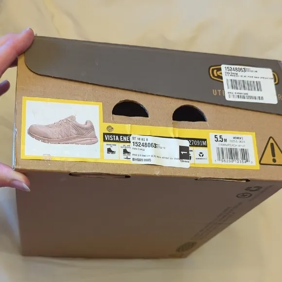 Womens Keen Vista Energy Utility Pink 🩷Sneakers size 5.5