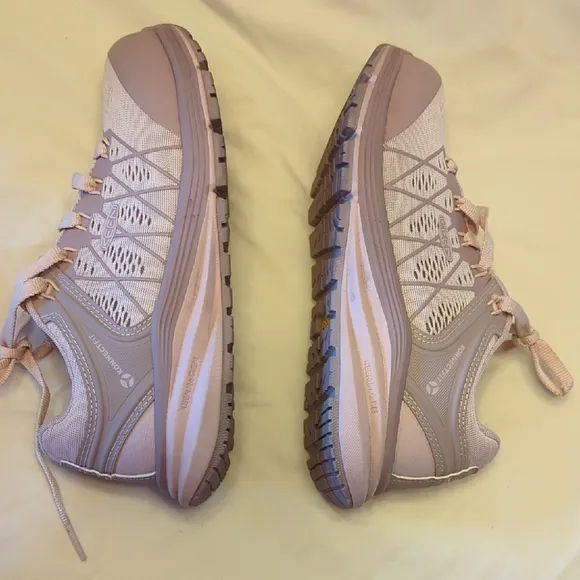 Womens Keen Vista Energy Utility Pink 🩷Sneakers size 5.5