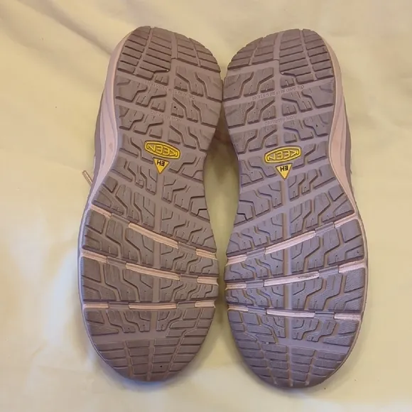 Womens Keen Vista Energy Utility Pink 🩷Sneakers size 5.5