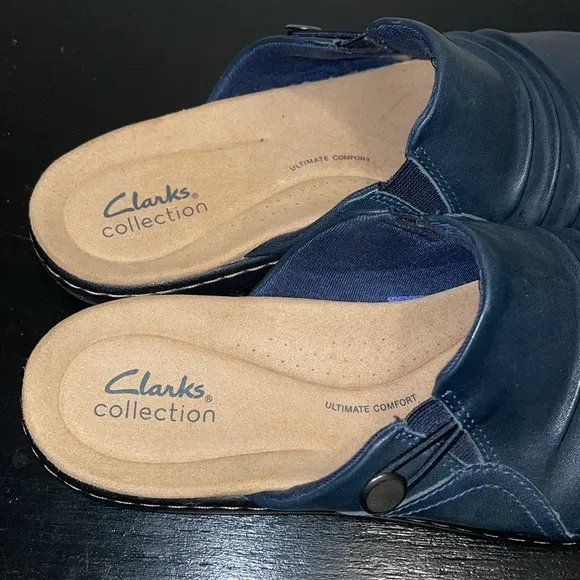 Women's Laurieann Bay Slip-On Ruched Slide Flats. Size 8.5 WIDE.  Blue. Leather.