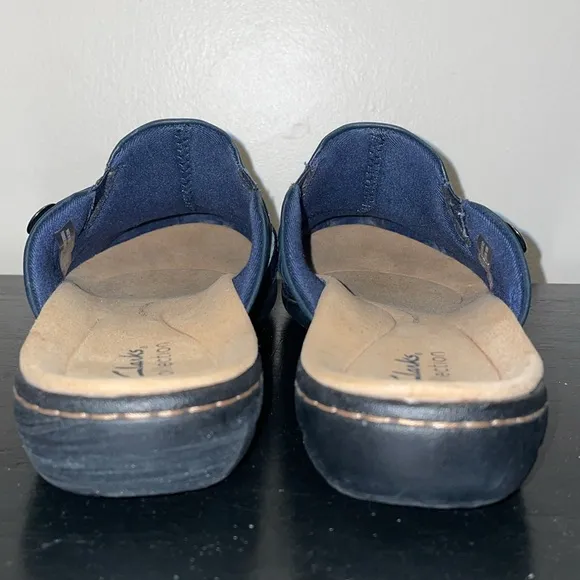 Women's Laurieann Bay Slip-On Ruched Slide Flats. Size 8.5 WIDE.  Blue. Leather.