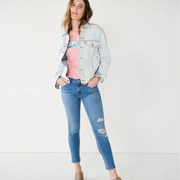 Women's Levi's 711 Skinny Jeans Size 30x 28  (10S)