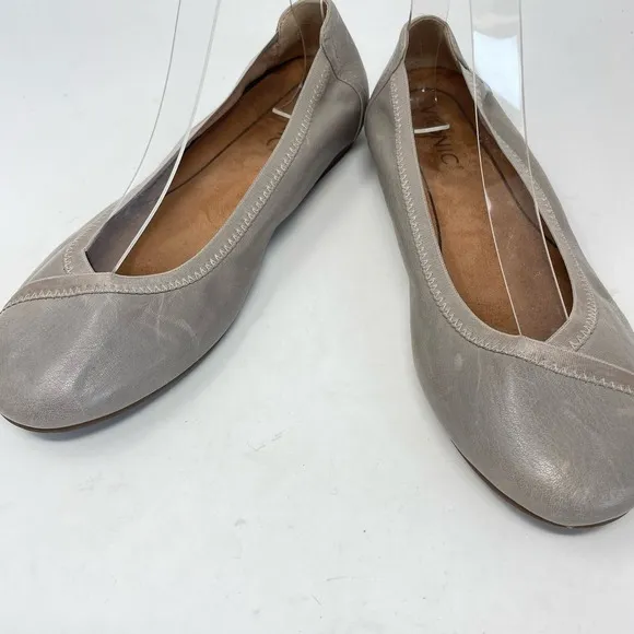 Women's Vionic Gray Leather Ballet Flats sz. 7.5