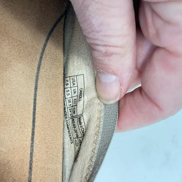 Women's Vionic Gray Leather Ballet Flats sz. 7.5