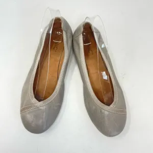 Women's Vionic Gray Leather Ballet Flats sz. 7.5