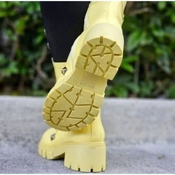 Women's Yellow Pyramid Stud Ankle Combat Boot
