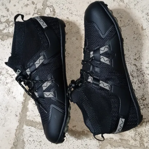 Xero Shoes Men's Size 9 Trail Running Sneakers