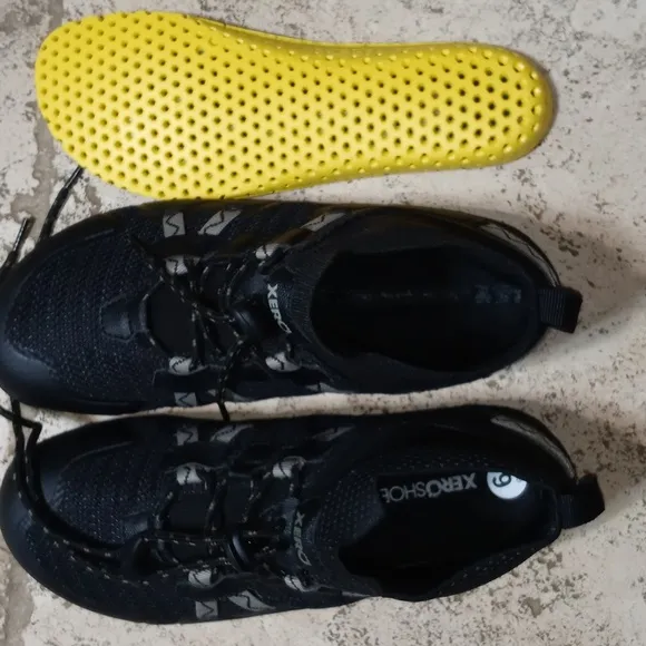 Xero Shoes Men's Size 9 Trail Running Sneakers