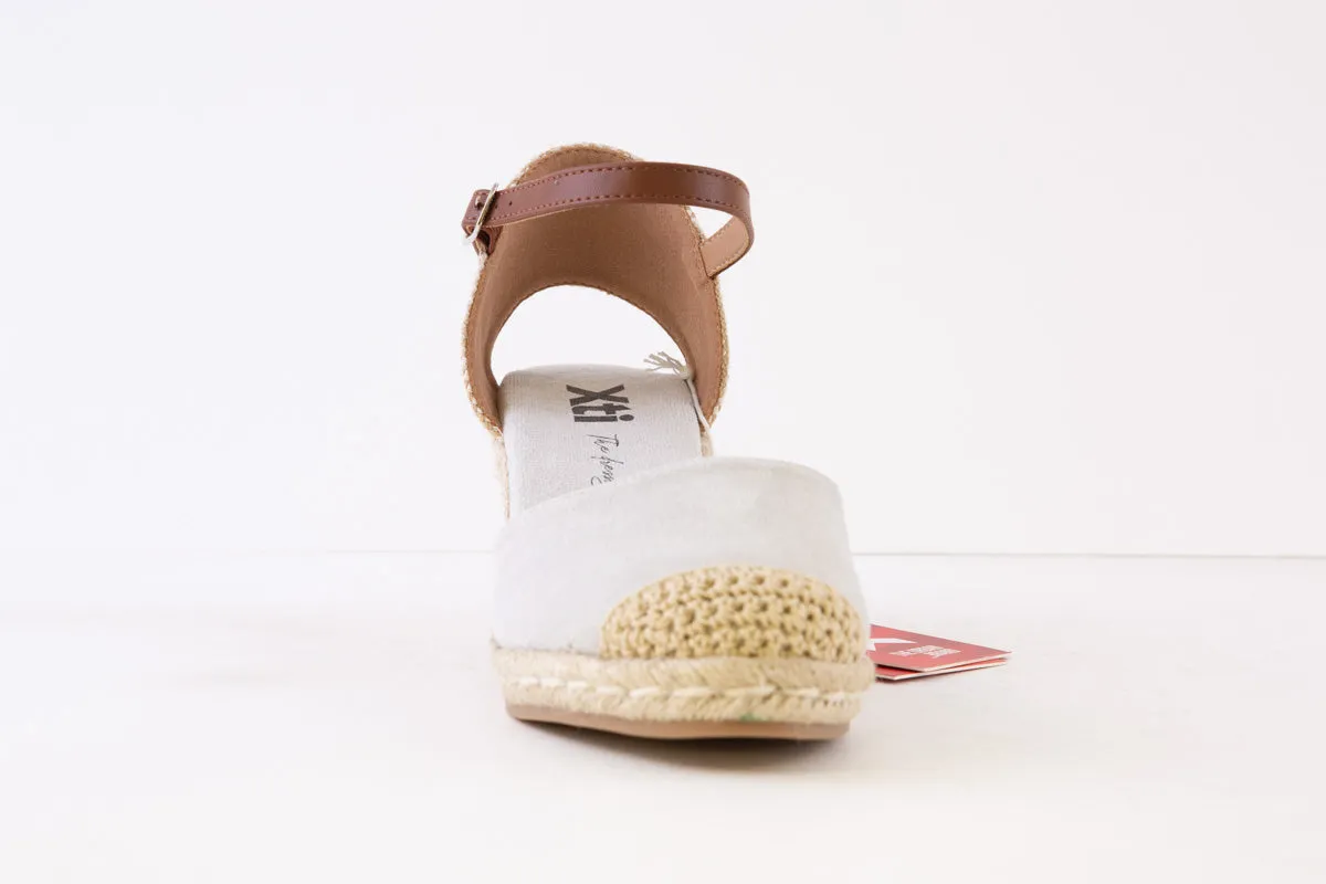 XTI - 140746 MEDIUM WEDGE ANKLE STRAP ESPADRILLE SHOE - SILVER