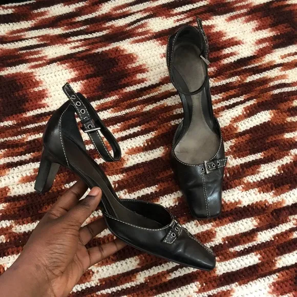 Y2K Gianni Bini Gothic Black leather square toe buckle kitten heels pumps sandal