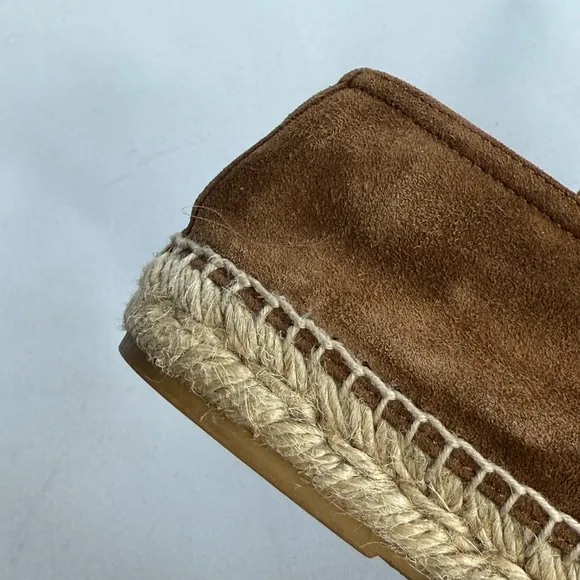 Yves Saint Laurent women’s  Brown Suede Espadrilles size 38 fits 7.5US