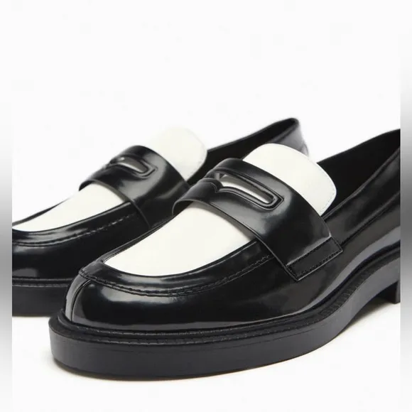 Zara CONTRAST LOAFERS Goat Leather vamp