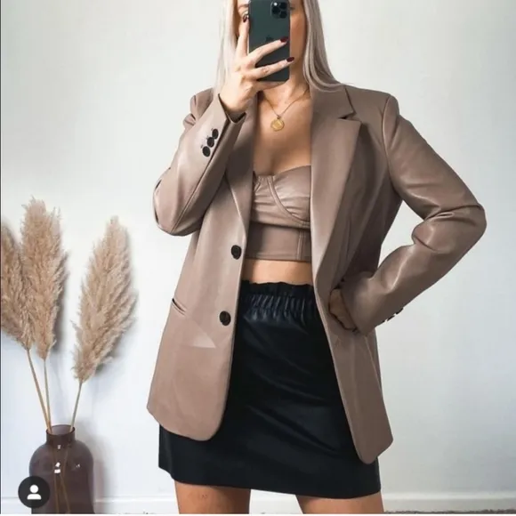 ZARA FAUX LEATHER OVERSIZED BLAZER  Size S and M