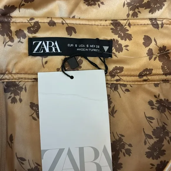Zara Floral Skirt with Back Slit High Waist Zip Closure Gold Brown W Small NWT
