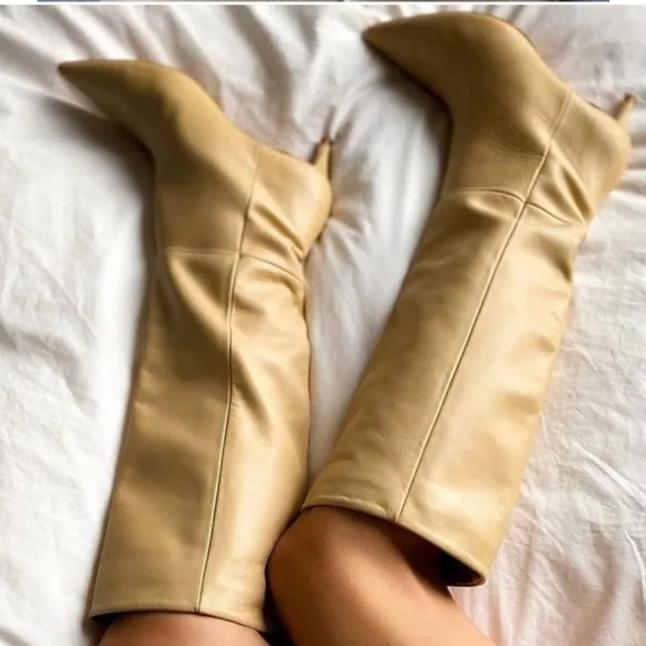 Zara Knee-High Boots Leather beige color bloggers favorite