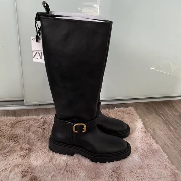 ZARA LEATHER BOOTS WITH BUCKLE US 6.5