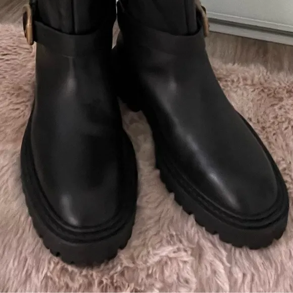 ZARA LEATHER BOOTS WITH BUCKLE US 6.5