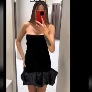 Zara VELVET MINI DRESS Black Size S