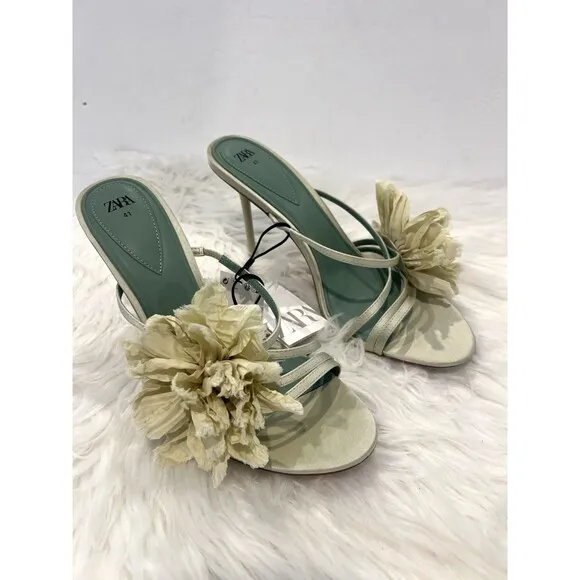 ZARA WOMAN NWT SS24 GREEN HEELED SANDALS WITH MAXI FLOWER SIZES US 10 3316/410