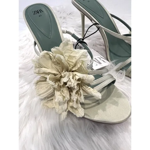 ZARA WOMAN NWT SS24 GREEN HEELED SANDALS WITH MAXI FLOWER SIZES US 10 3316/410
