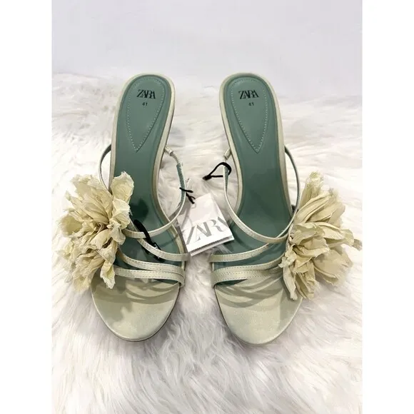 ZARA WOMAN NWT SS24 GREEN HEELED SANDALS WITH MAXI FLOWER SIZES US 10 3316/410